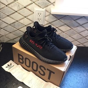 Adidas Yeezy Bred V2